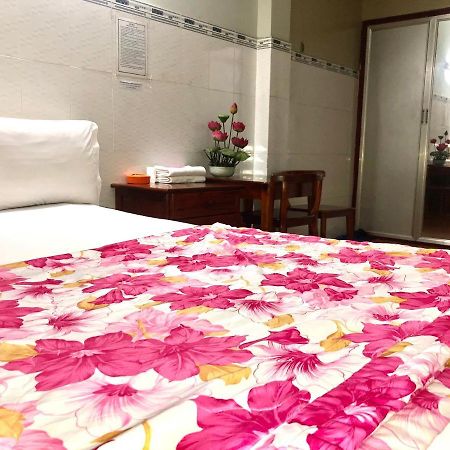 Khach San Hong Ha 2 Hotell Ho Chi Minh-staden Exteriör bild