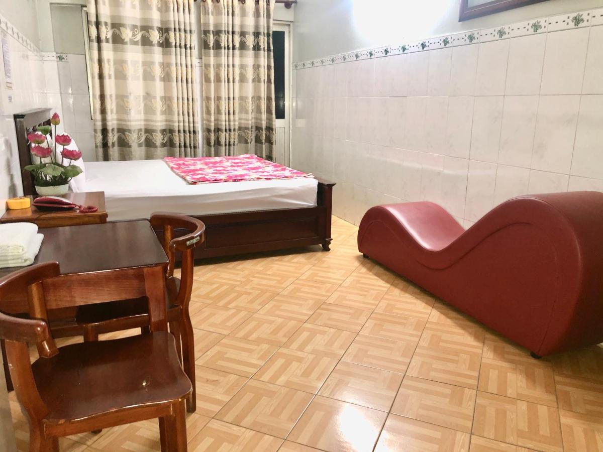 Khach San Hong Ha 2 Hotell Ho Chi Minh-staden Exteriör bild