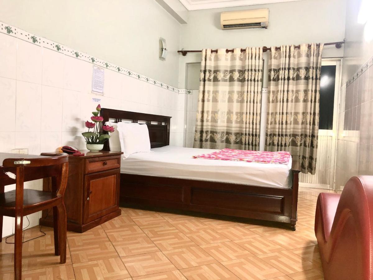 Khach San Hong Ha 2 Hotell Ho Chi Minh-staden Exteriör bild